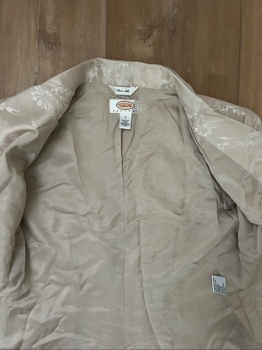 TALBOTS Petites PURE SILK Blazer Jacket - Picture 5 of 8